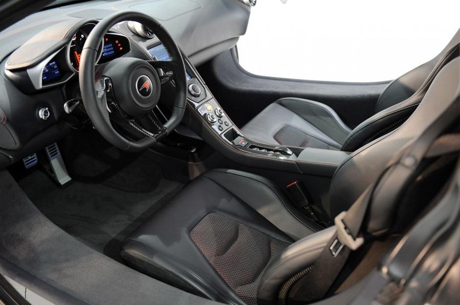  McLaren MP4-12C 2012 года  (фото 73 из 129)